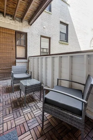 $5,300 | 6 Lanark Road, Unit 1, Brookline, MA 02445