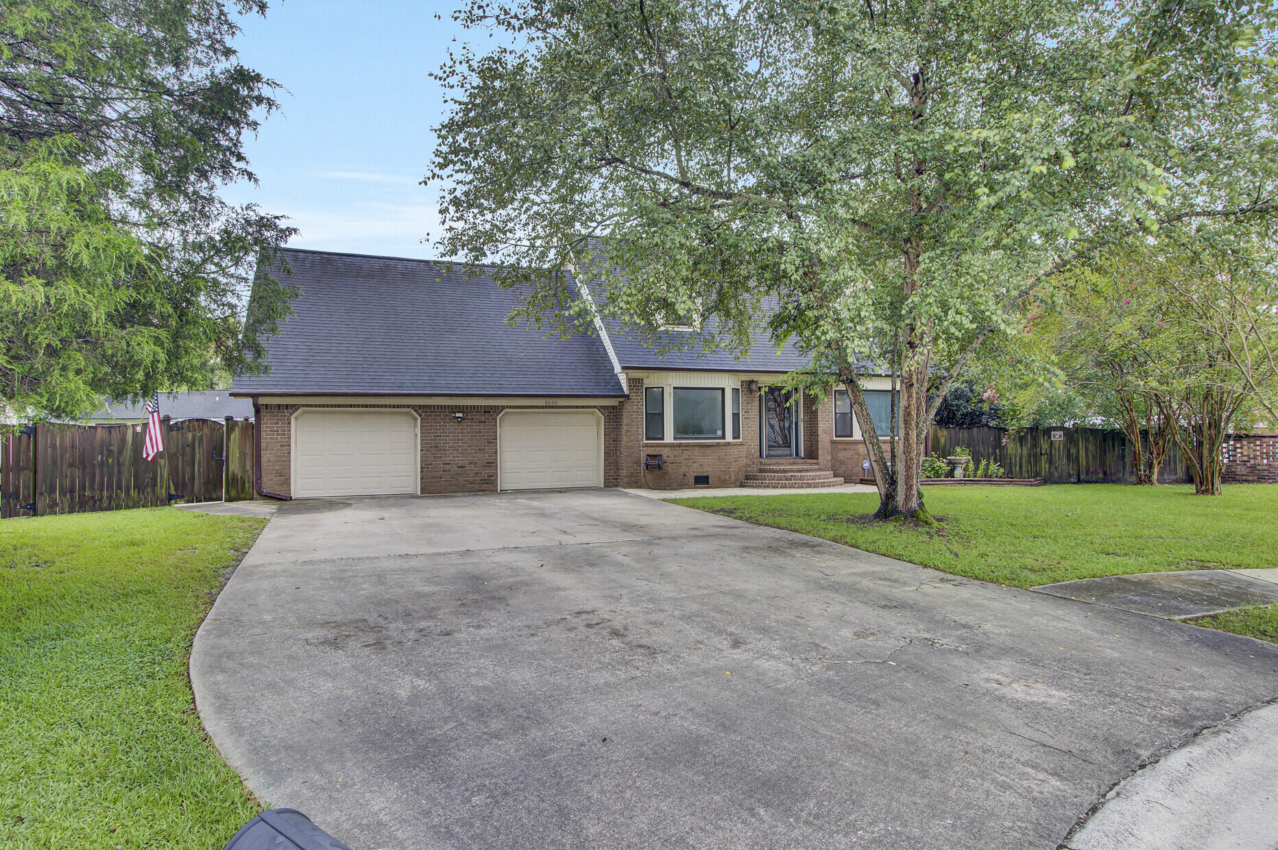 8000 Eberly Avenue North Charleston, SC 29420 - Photo 2 of 42 02_2_mls