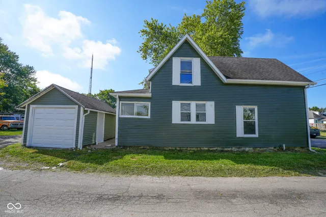 $179,900 | 822 South 15th Street, New Castle, IN 47362