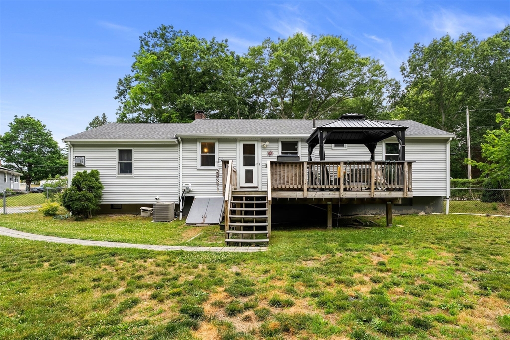 338 Levin Road Rockland, MA 02370 - Photo 39 of 42