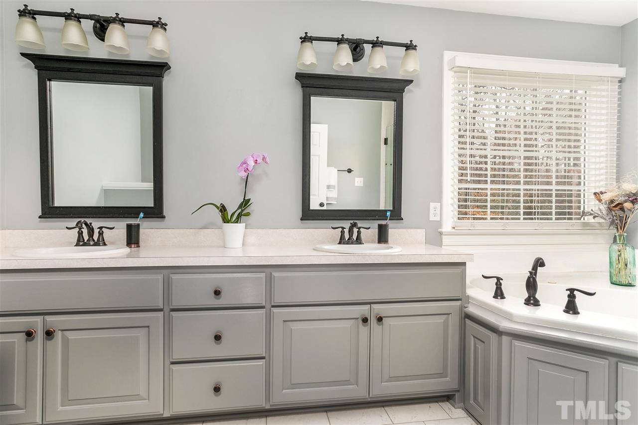 1332 Turner Farms Road Garner, NC 27529 - Photo 13 of 25 Gallery Image 13