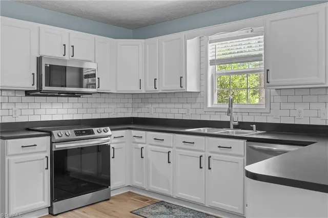 $734,000 | 25611 Bridgeport Road, Albemarle, NC 28001