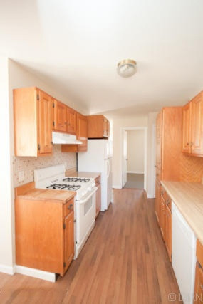 3095 West Giles Road Muskegon, MI 49445 - Photo 8 of 18 Henry-7