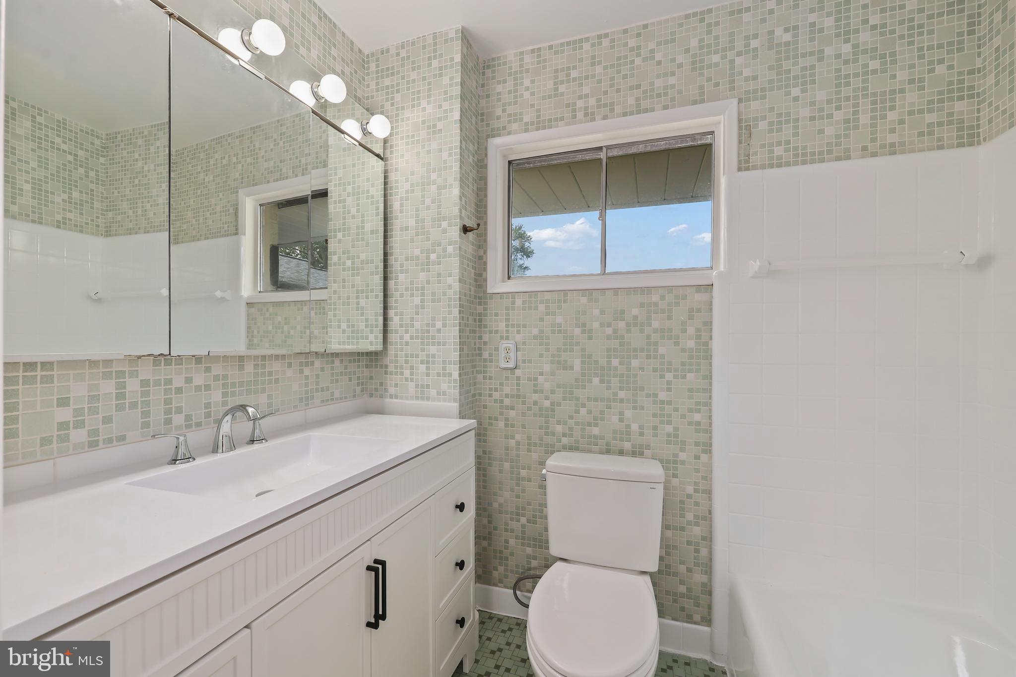 4802 Ravensworth Road Annandale, VA 22003 - Photo 16 of 40