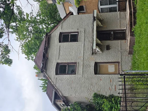 $99,000 | 8852 South Michigan Avenue, Chicago, IL 60619