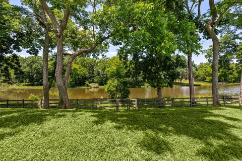 $1,599,990 | 4311 Upper Oxbow Trace, Fulshear, TX 77441