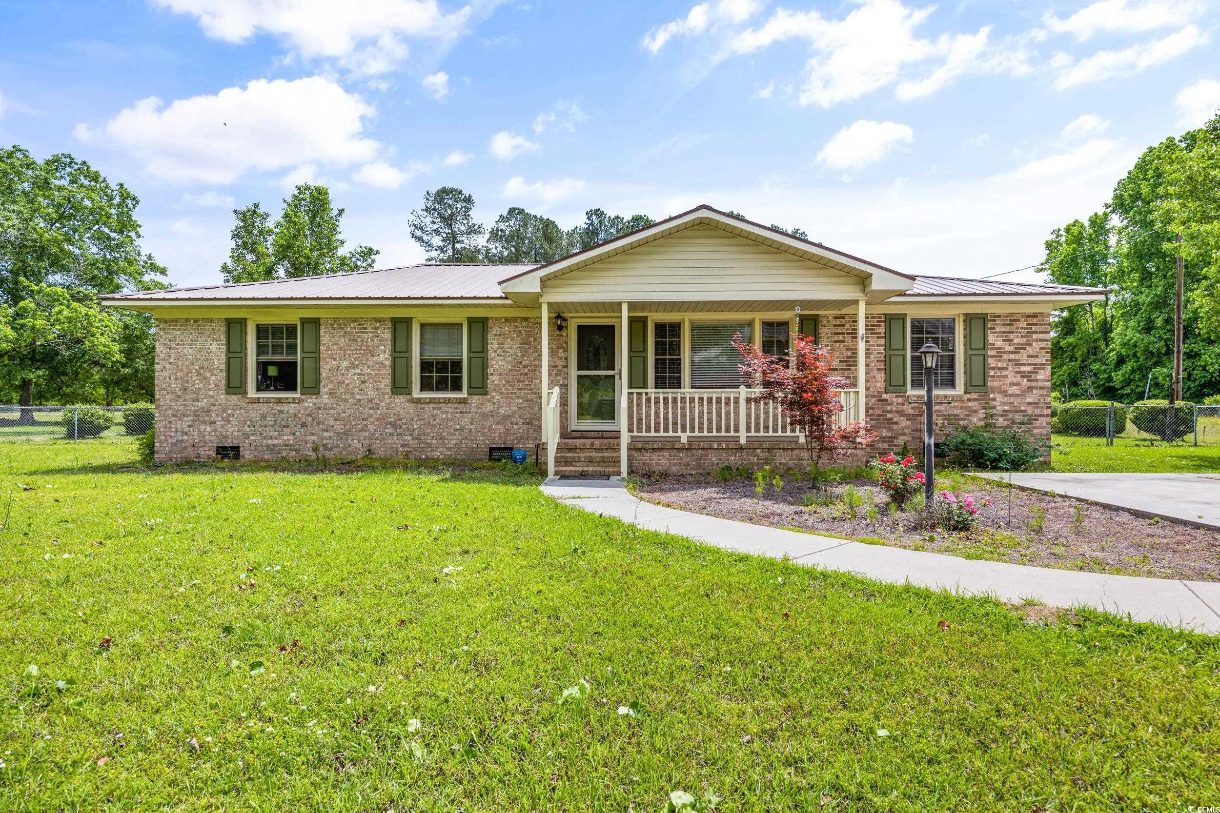 129 Meadowview Road Marion, SC 29571 - Photo 1 of 40