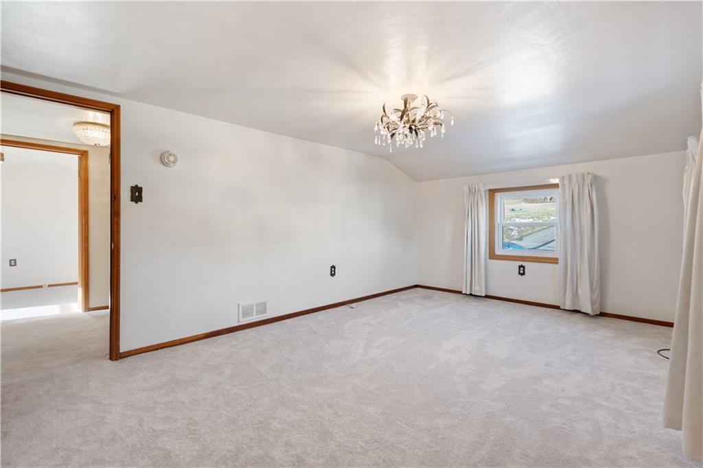 1452 Prospect Road Pittsburgh, PA 15227 - Photo 12 of 25 Gallery Image 12