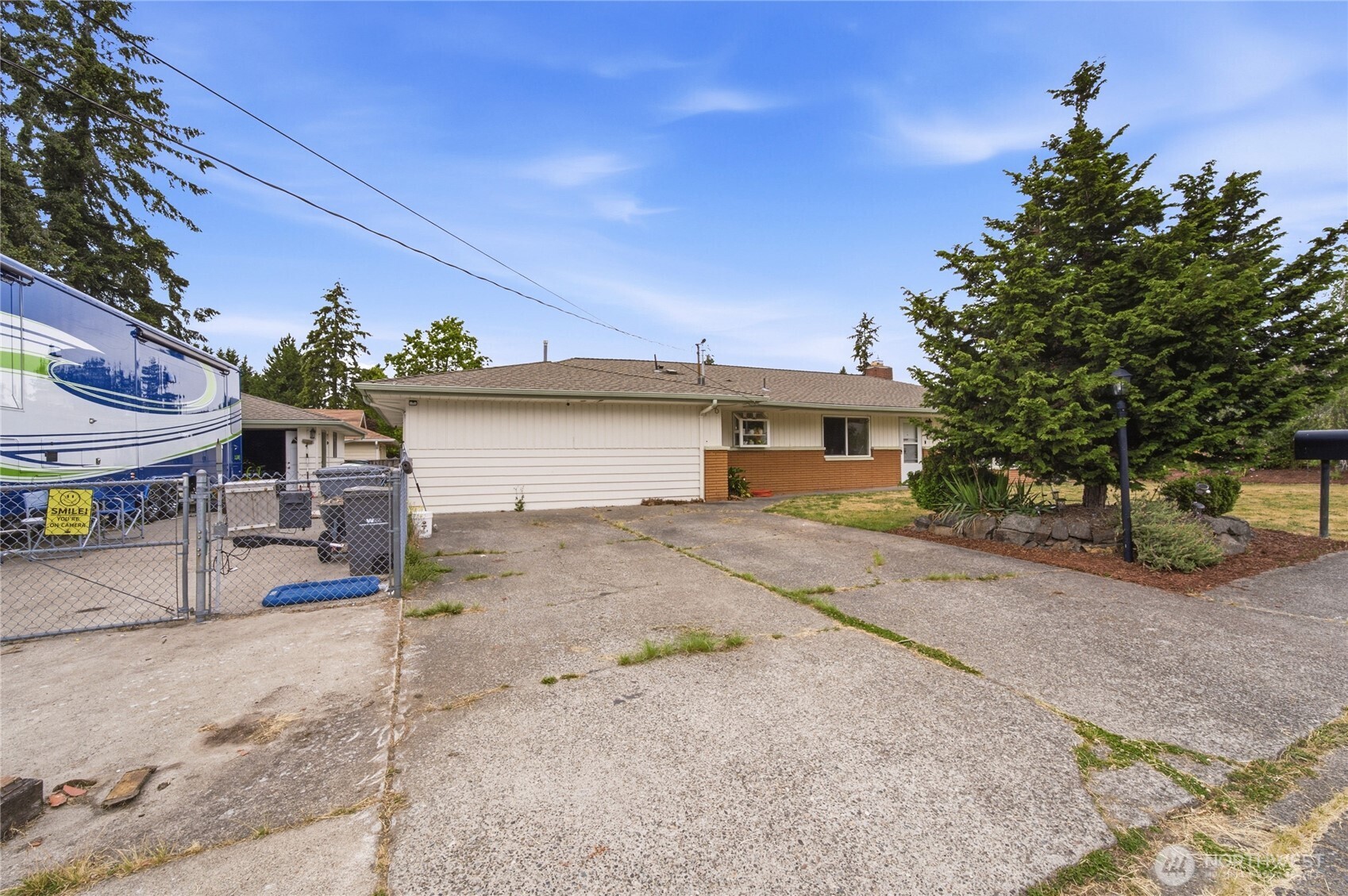 12820 Southeast 172nd Street Renton, WA 98058 - Photo 32 of 34 Gallery Image 32