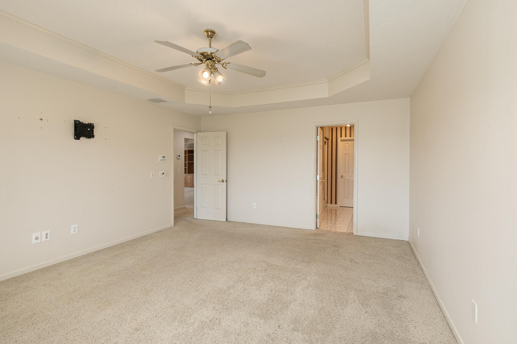 654-656 Pine Ridge Street Marshfield, MO 65706 - Photo 16 of 68 654 Primary Bed