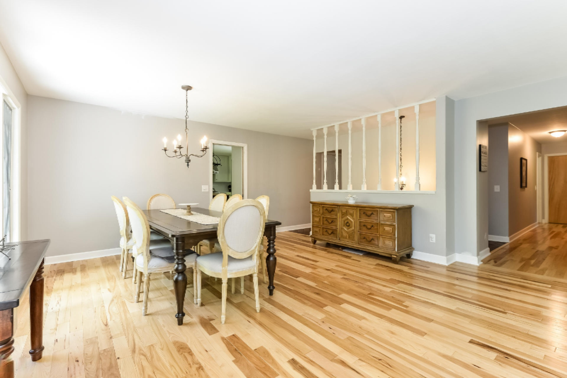 8607 West R Avenue Kalamazoo, MI 49009 - Photo 9 of 42 009-Dining_Room-5834460-medium