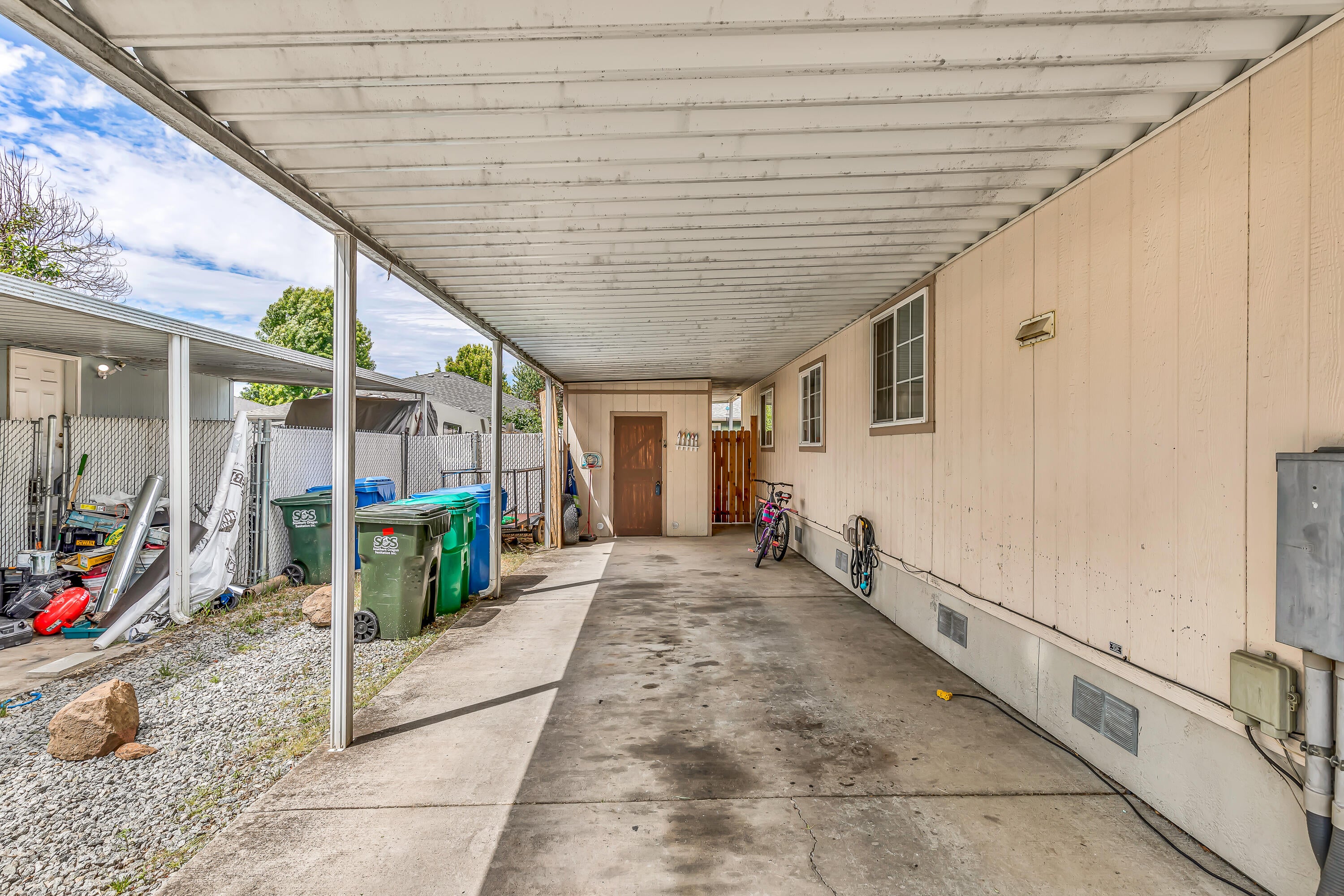 681 Brandi Way Eagle Point, OR 97524 - Photo 26 of 28 4
