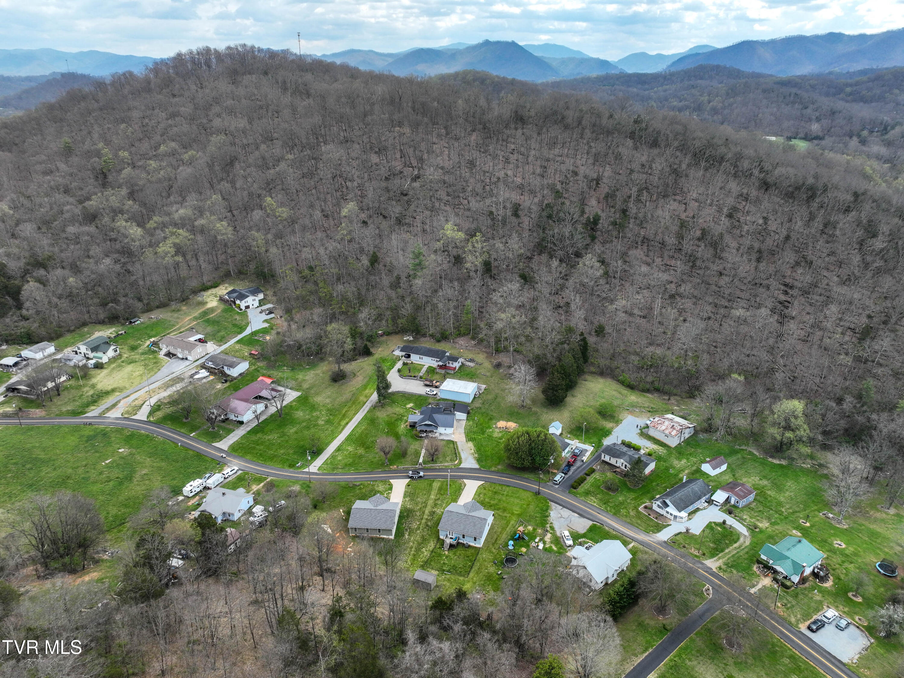 1735 Southside Road Elizabethton, TN 37643 - Photo 49 of 53 1735 Southside Rd Drone GEMMA-8