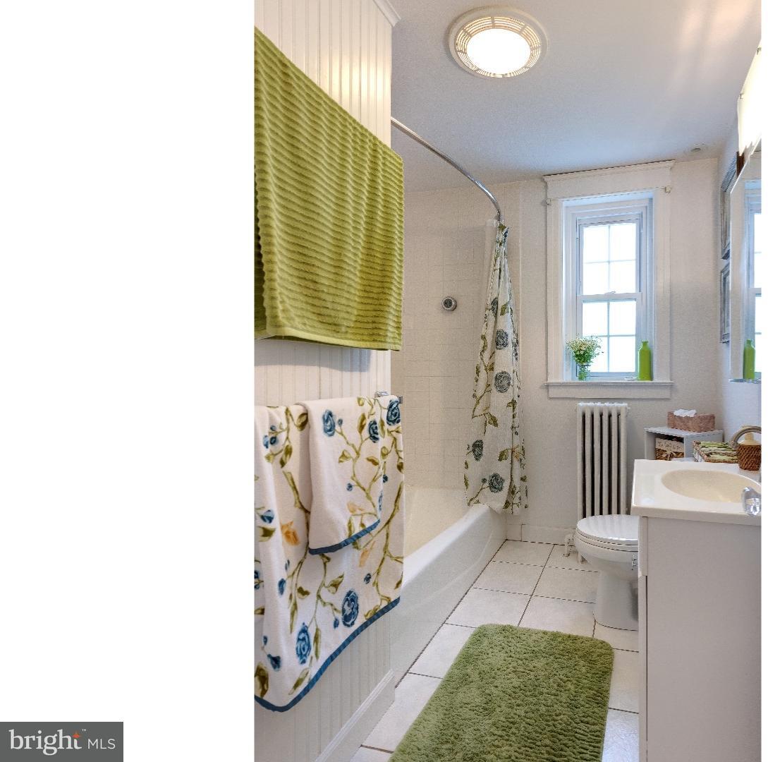 41 Chatham Road Ardmore, PA 19003 - Photo 13 of 17 Bathroom