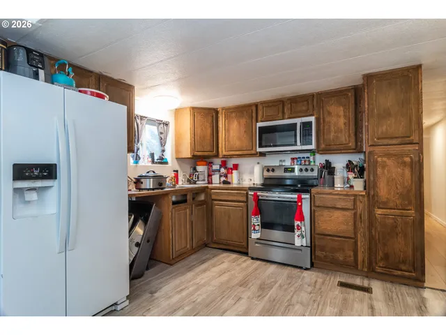 $68,000 | 162 Saddle Butte Lane, Roseburg, OR 97470