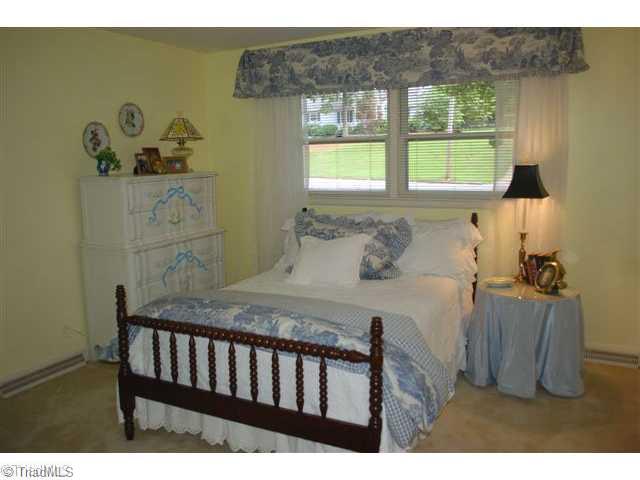 3391 Staghorn Road Winston-Salem, NC 27104 - Photo 8 of 16 3rd Bedroom.
