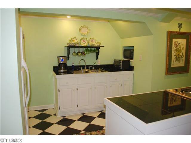 3391 Staghorn Road Winston-Salem, NC 27104 - Photo 9 of 16 Other. Lower Level kitchenette