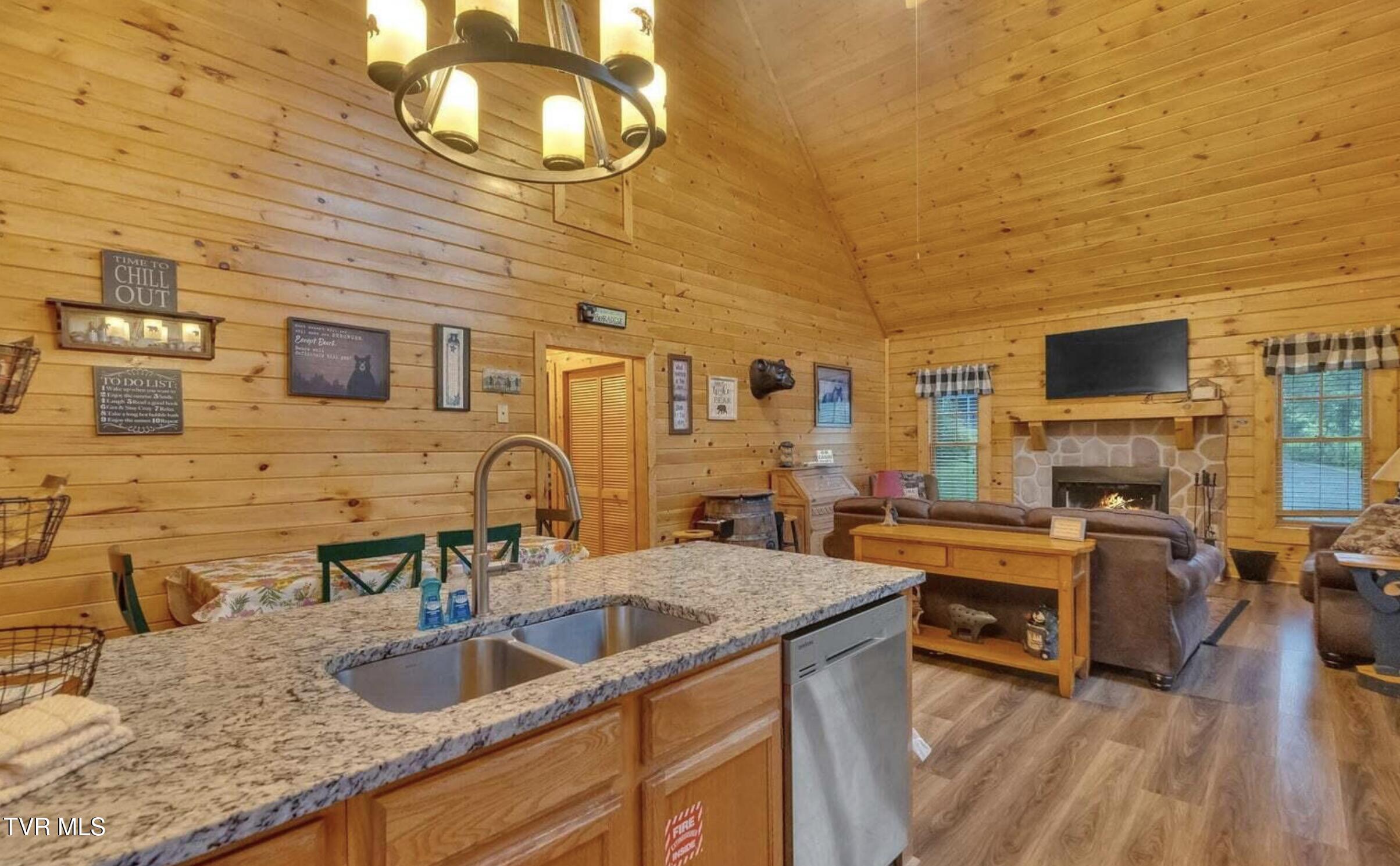 1815 Trout Way Sevierville, TN 37862 - Photo 12 of 25 DjI 18