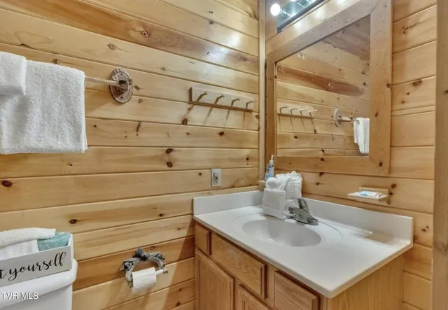 $559,000 | 1815 Trout Way, Sevierville, TN 37862