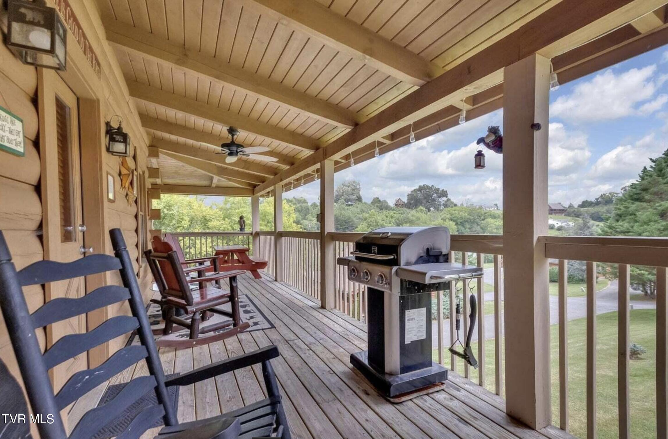 1815 Trout Way Sevierville, TN 37862 - Photo 23 of 25 DJI 19