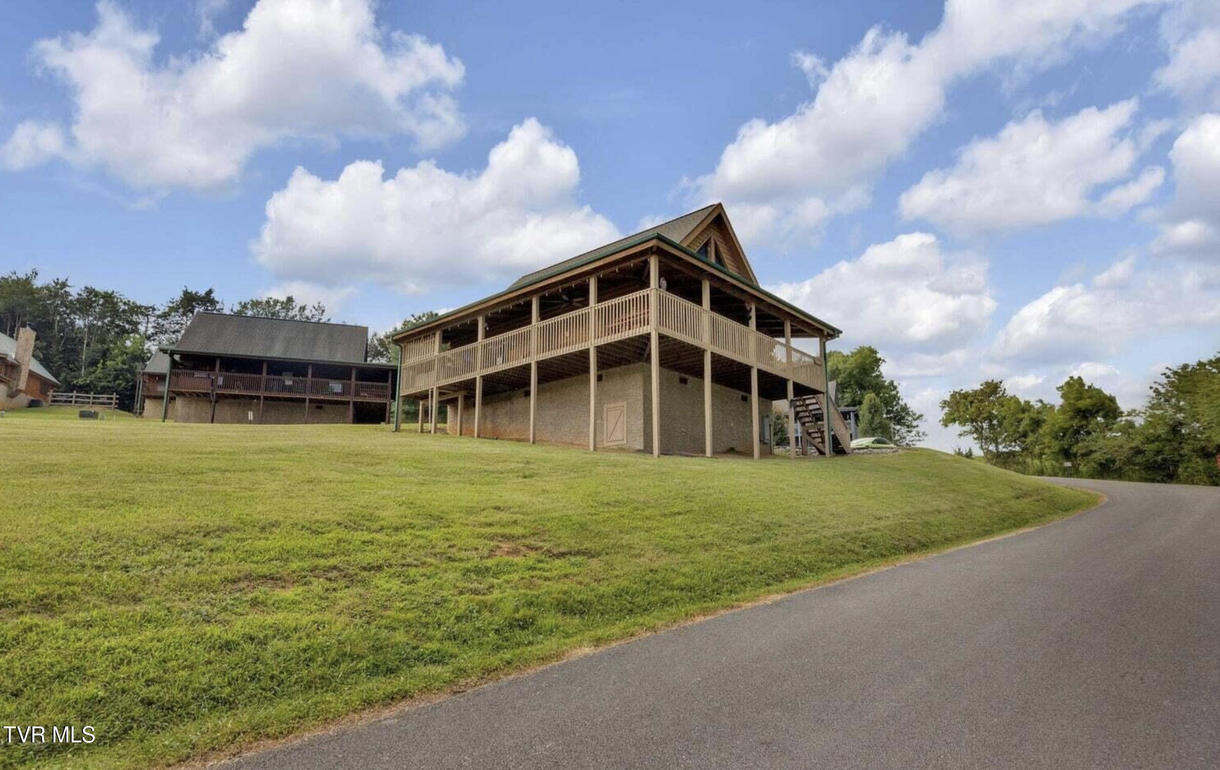 1815 Trout Way Sevierville, TN 37862 - Photo 4 of 25 DJI 3