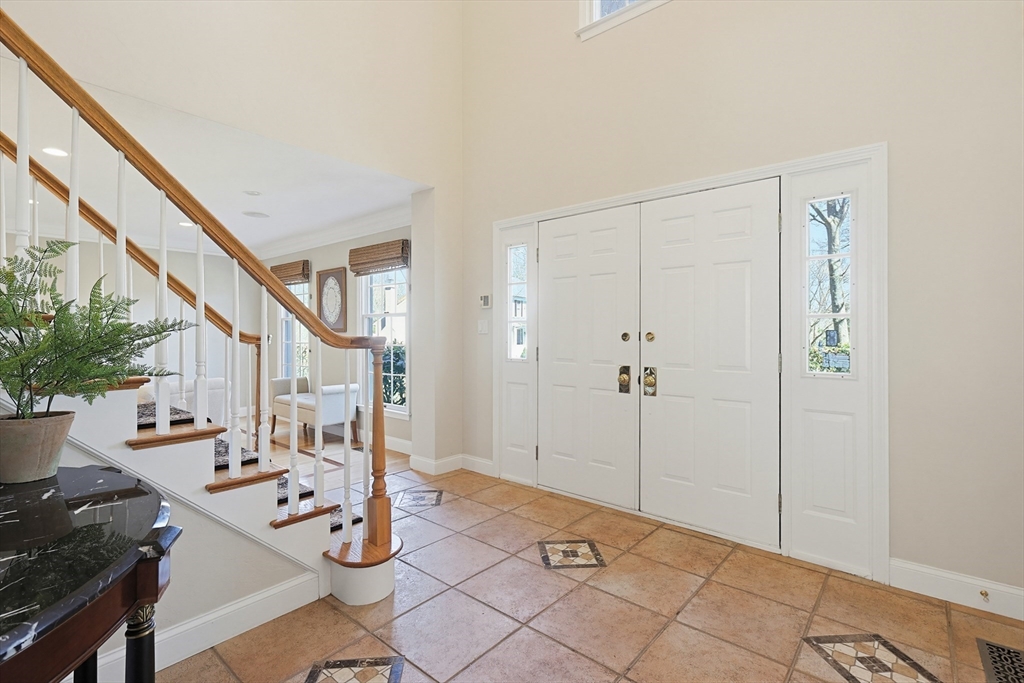8 Weyman Lane Sharon, MA 02067 - Photo 3 of 42