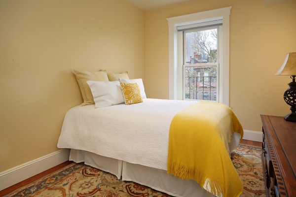 17 Durham Street, Unit 4 Boston, MA 02115 - Photo 6 of 8