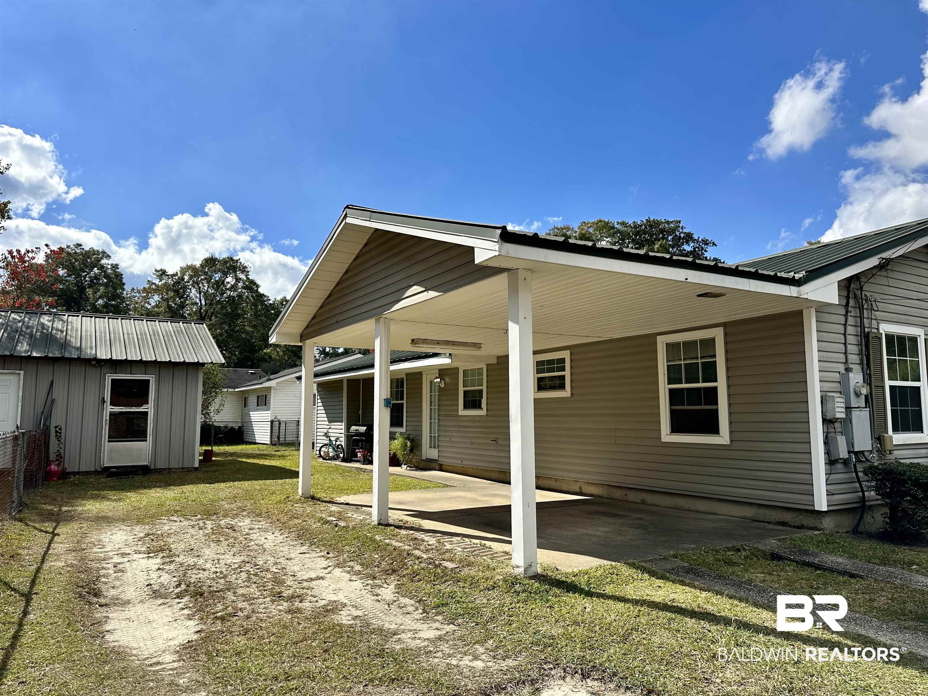 302 Luttrell Street Brewton, AL 36426 - Photo 15 of 18