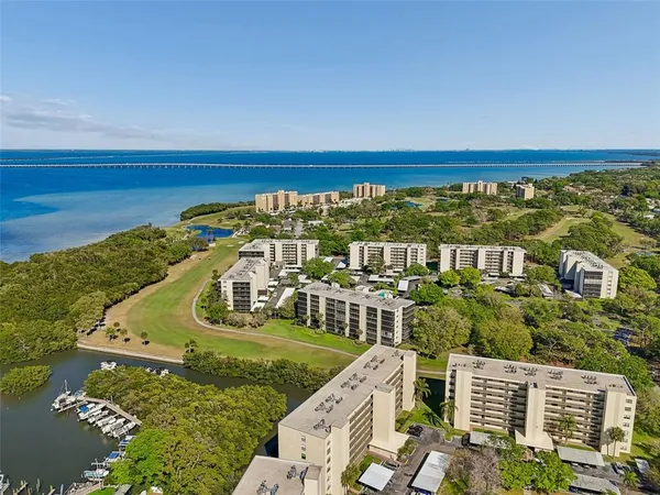 $260,000 | 900 Cove Cay Drive, Unit 5F, Clearwater, FL 33760