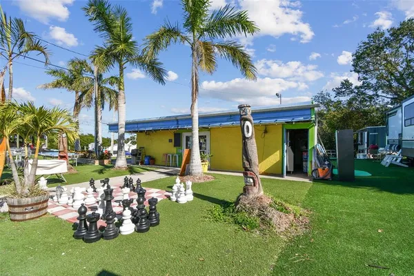 $260,000 | 900 Cove Cay Drive, Unit 5F, Clearwater, FL 33760