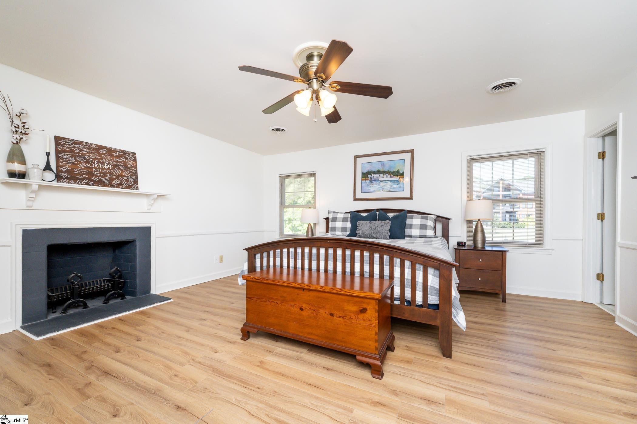 406 Mt Vernon Road Greer, SC 29651 - Photo 18 of 36