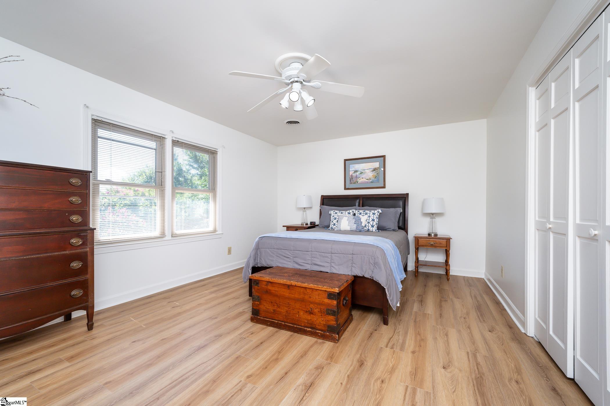 406 Mt Vernon Road Greer, SC 29651 - Photo 27 of 36