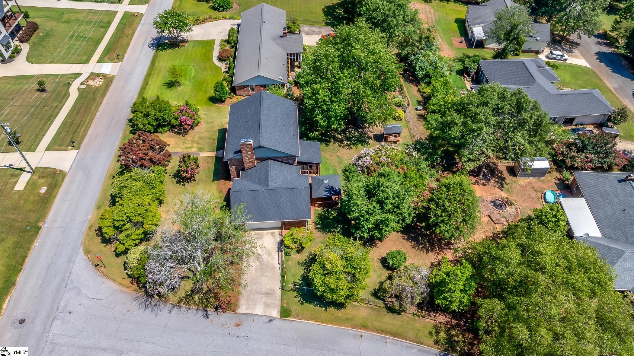 406 Mt Vernon Road Greer, SC 29651 - Photo 35 of 36