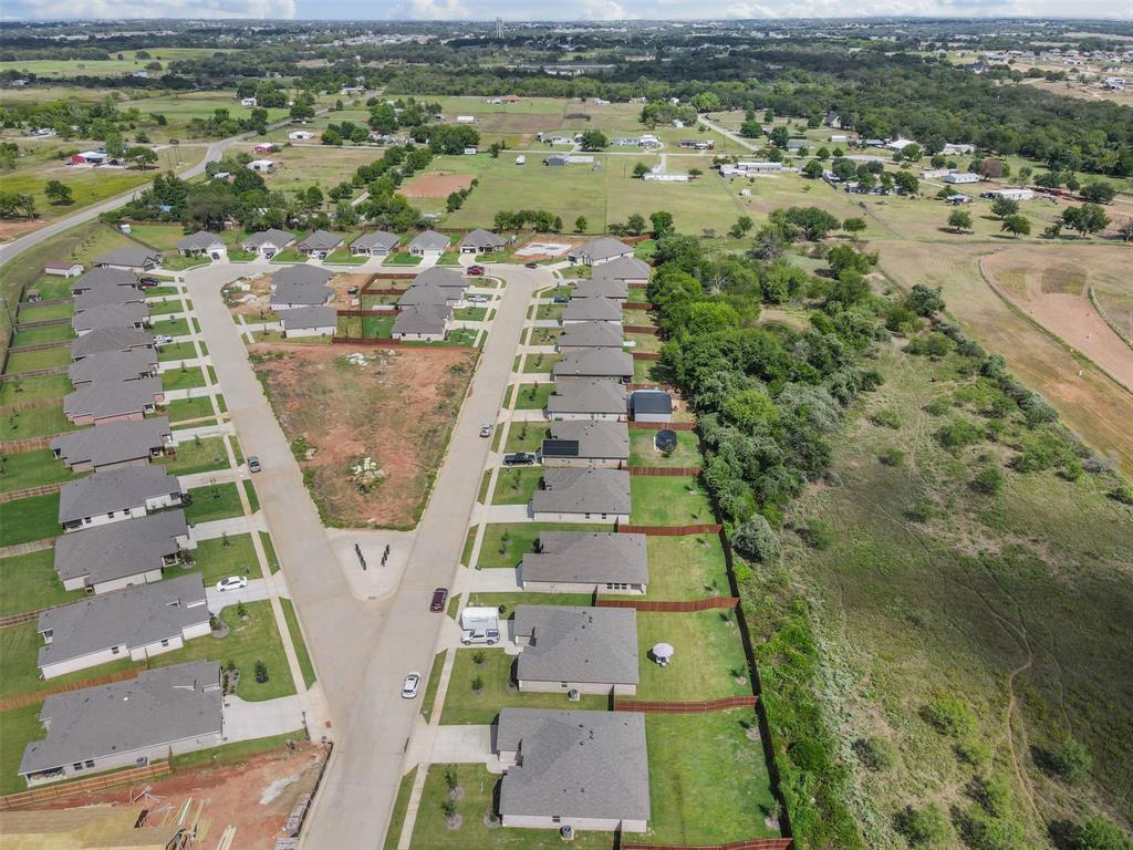 624 Jameson Springtown, TX 76082 - Photo 37 of 40 an aerial view of residential houses with outdoor space