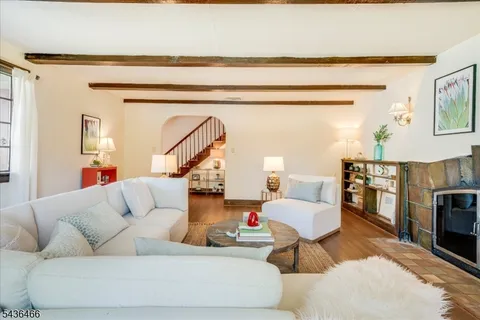 $1,598,000 | 30 Glenwood Drive, Short Hills, NJ 07078