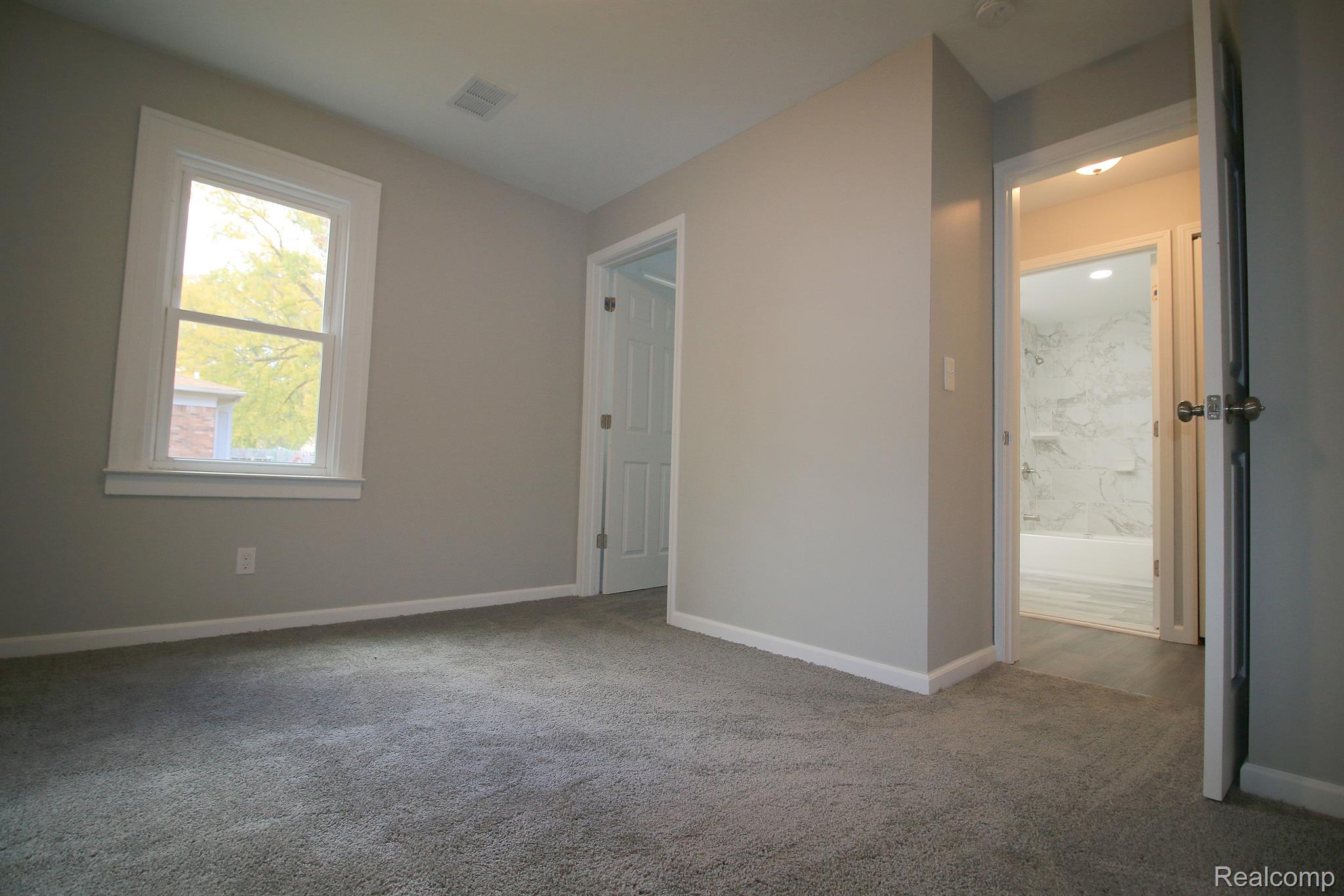 17455 Common Road Roseville, MI 48066 - Photo 12 of 17 Bedroom 1