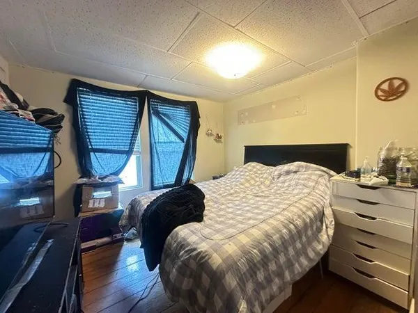 $175,000 | 77 Granite Street, Mexico, ME 04257