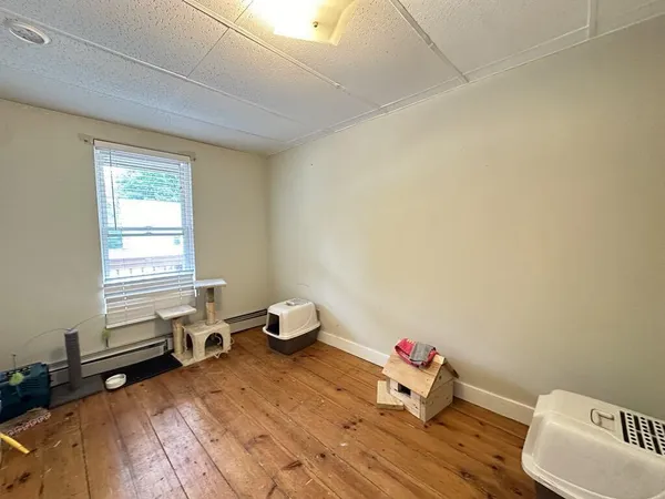 $175,000 | 77 Granite Street, Mexico, ME 04257