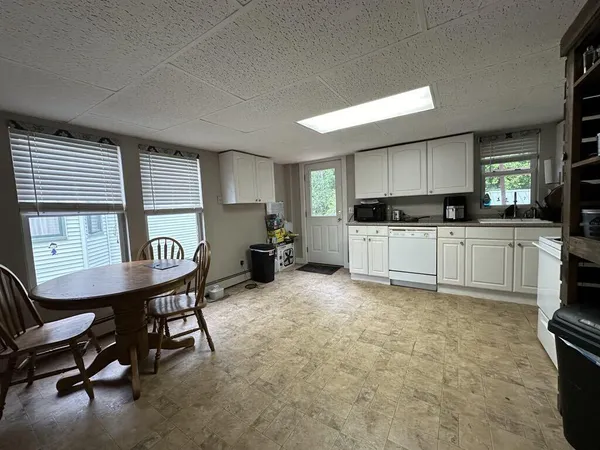 $175,000 | 77 Granite Street, Mexico, ME 04257