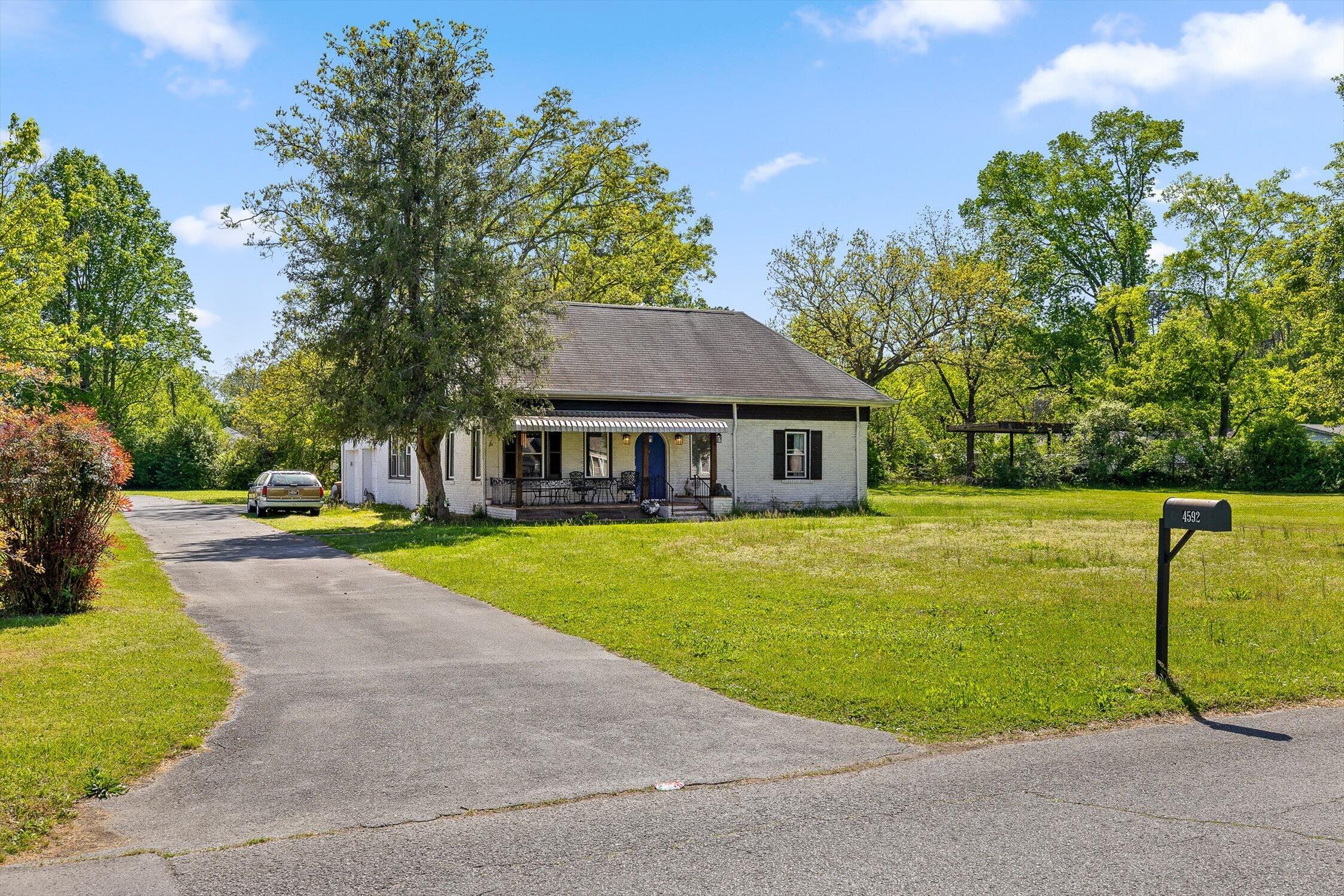 4592 Old Mission Road Chattanooga, TN 37411 - Photo 2 of 38 03-Old Mission-3