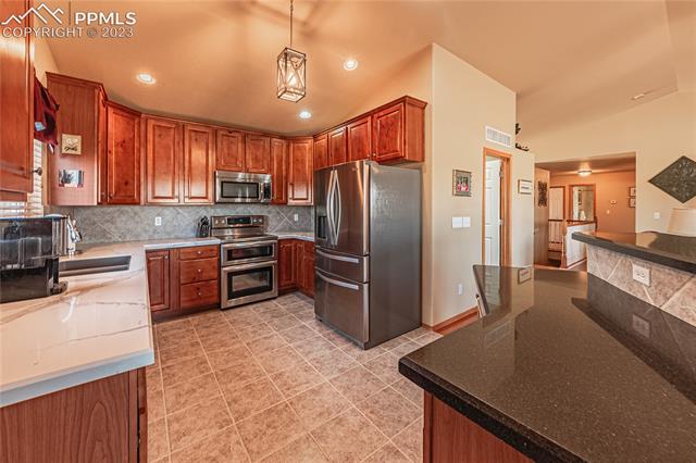 9848 Rockingham Drive Peyton, CO 80831 - Photo 8 of 50 Gallery Image 8