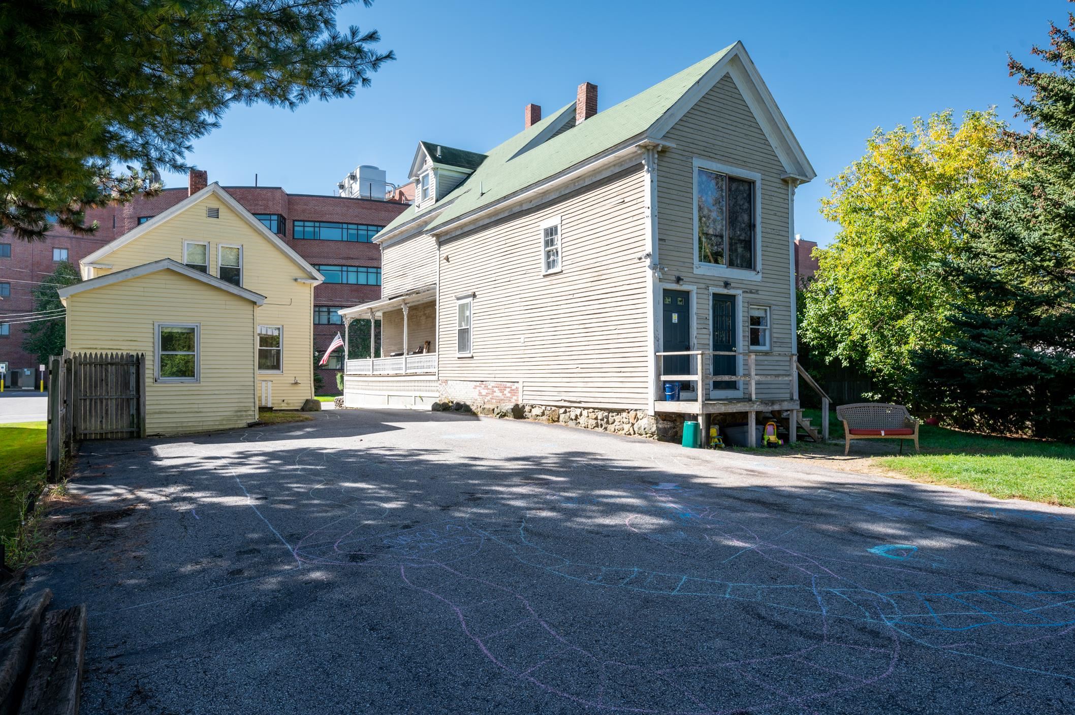 76 Spring Street Laconia, NH 03246 - Photo 21 of 34