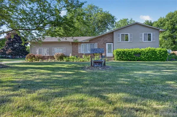 $240,000 | 2471 Valley Church Drive, Clio, MI 48420