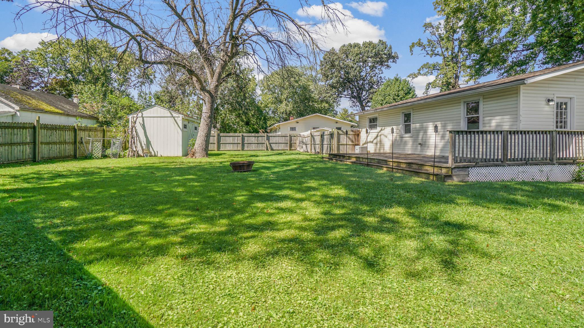 917 Oakleigh Beach Road Baltimore, MD 21222 - Photo 26 of 27 Large backyard with privacy fence all around