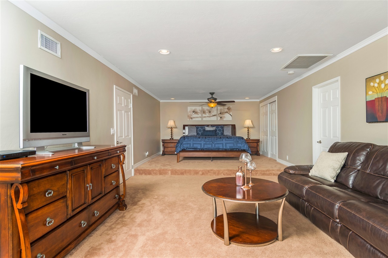 16302 Woodson View Road Poway, CA 92064 - Photo 14 of 25