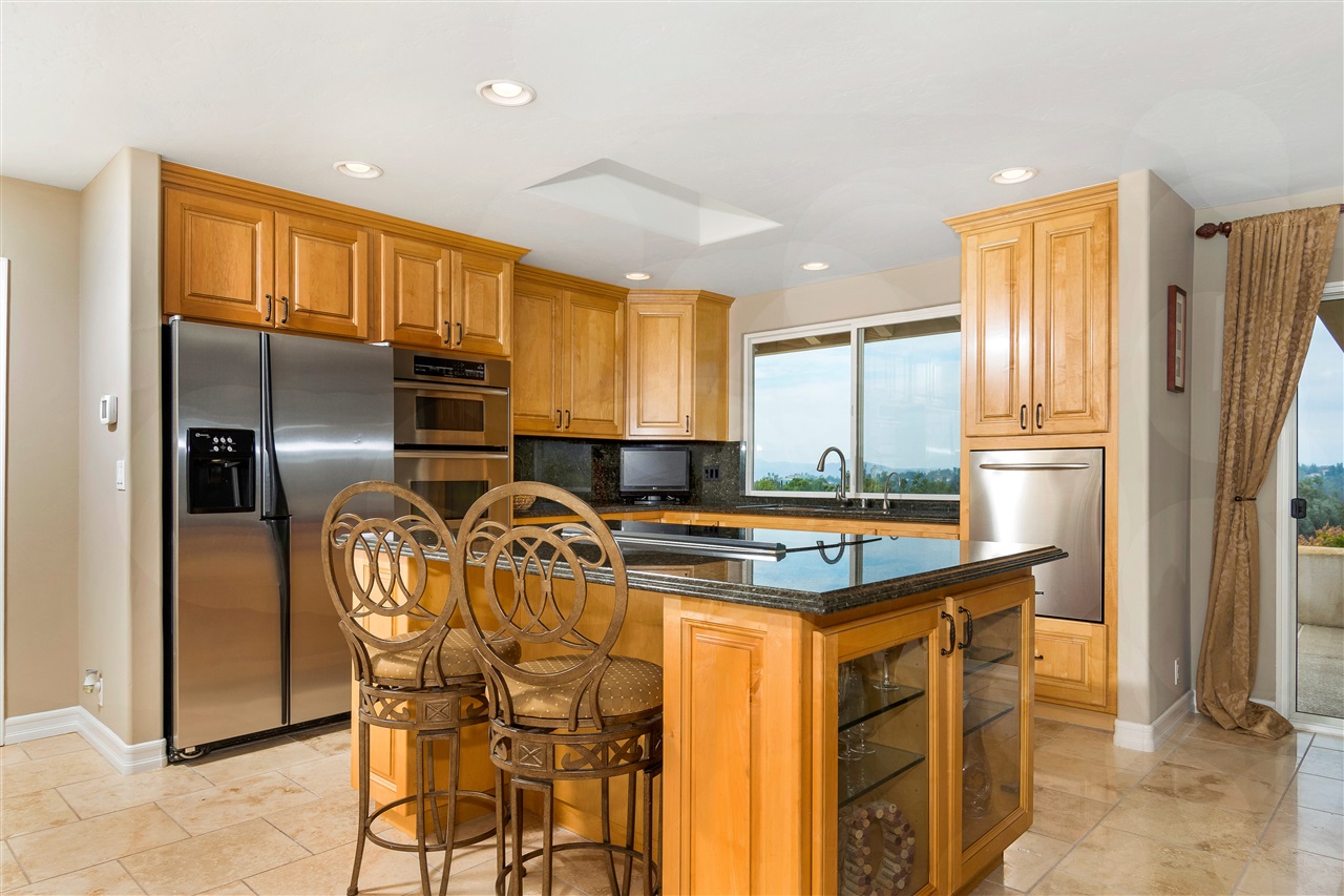 16302 Woodson View Road Poway, CA 92064 - Photo 5 of 25