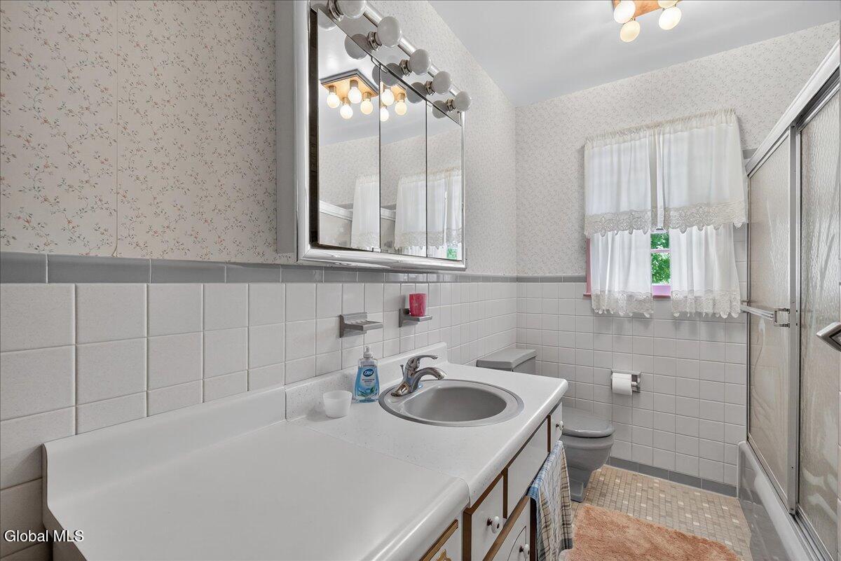 261 Pruyn Hill Road Halfmoon, NY 12118 - Photo 26 of 46 22-261 Pruyn Hill Rd-22