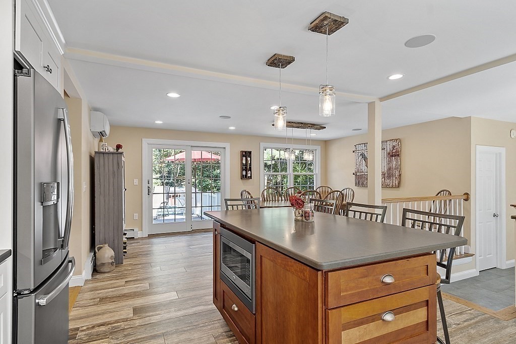 38 Old Road Westford, MA 01886 - Photo 4 of 42 Gallery Image 4