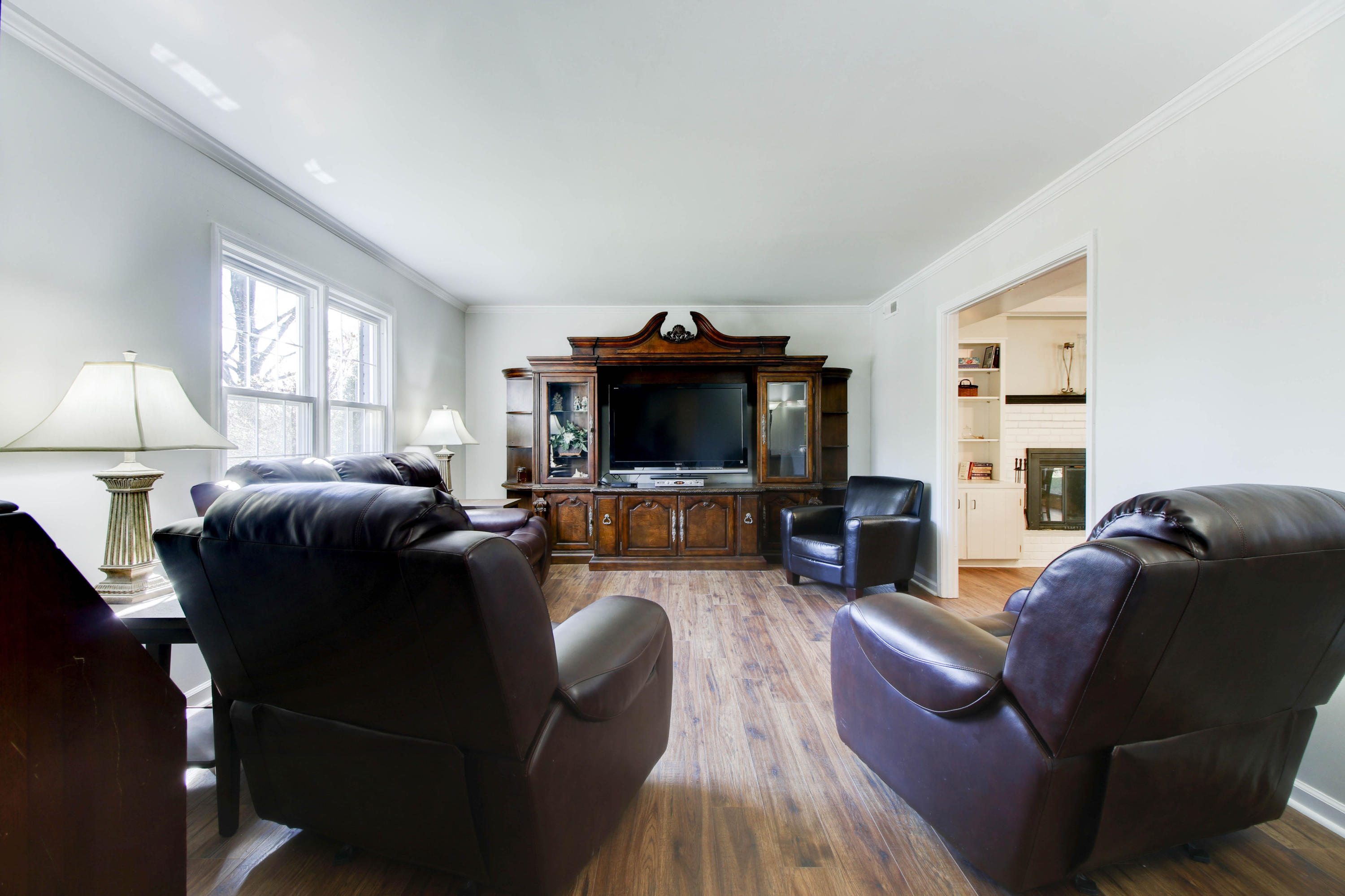 6061 Burnham Road Roanoke, VA 24018 - Photo 4 of 31 _MG_0651_2_3_4_5_6_7