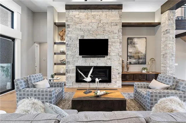 $3,200,000 | 21359 West 93rd Street, Lenexa, KS 66220